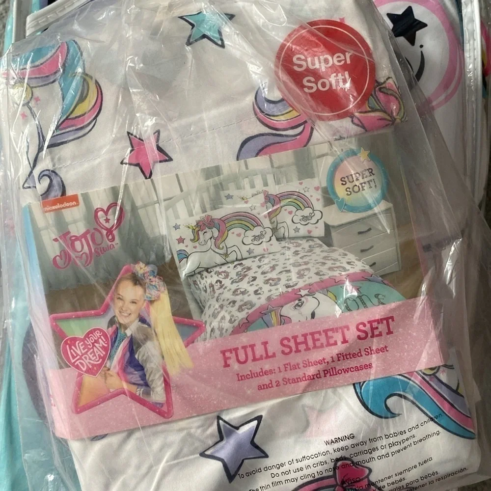 JoJo Siwa Reversible Comforter & Sheet Set